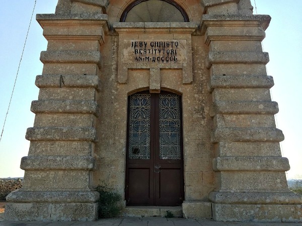 laferla cross malta