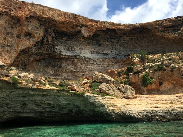 comino cave