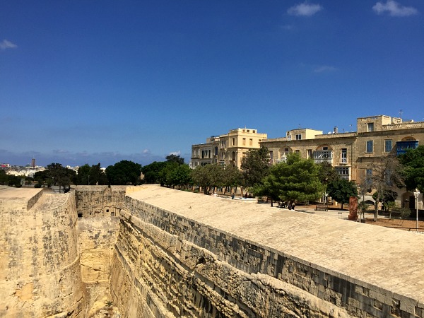 hastings gardens valletta