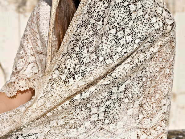 maltese lace