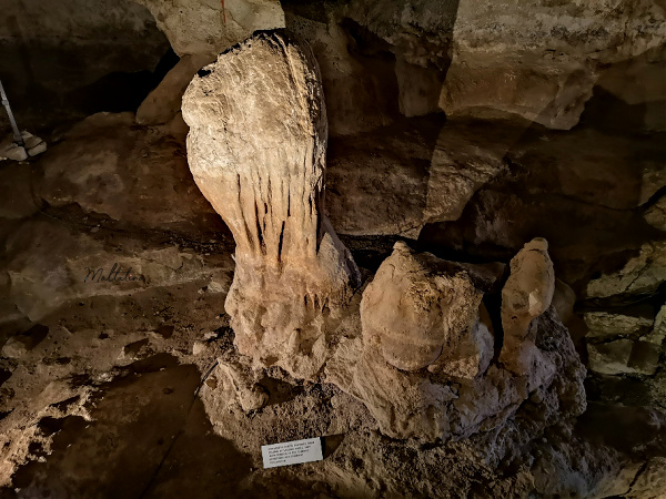 Ghar Dalam Museum
